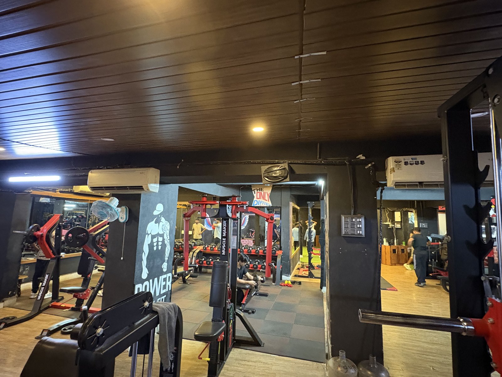 MuscleMaker